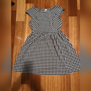 Elle gingham dress size L